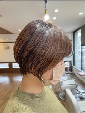 ホワイトバイオレンジ(WHITE by ORANGE) くびれショート