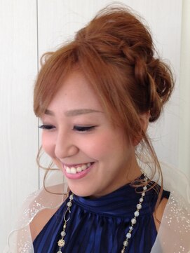 エフレガーロ(f.regalo) 編み込みルーズアップ