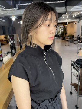 レブ 三条河原町(Reb,) ボブ前髪ありインナーカラーシースルーバング30代40代似合わせ