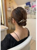 10代20代結婚式お呼ばれふわふわシニヨンスタイル