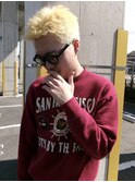 メンズショートベリーショートブロンドメンズブリーチカラー太田