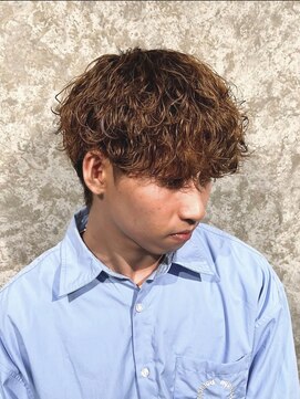 レグノバイグランツ 天神大名店(REGNO by GLANZ) 波巻きパーマ/メンズカット/メンズヘア/メンズパーマ/眉毛カット