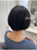 大人可愛いショートヘア