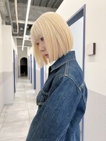 ヒュー 広島(HEW)&nbsp;20代30代ハイトーンダブルカラーブロンドヘア