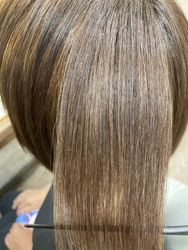 ユーリカ リチェルコ 四天王寺前夕陽ケ丘店 髪質改善カラー/ブラウンベージュ