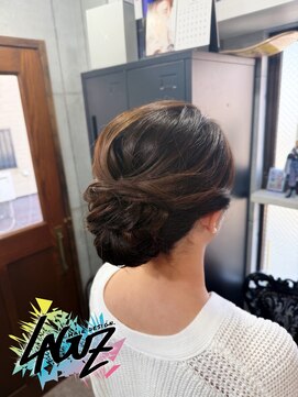 【ヘアセット】きちんと見えシニヨンアレンジ