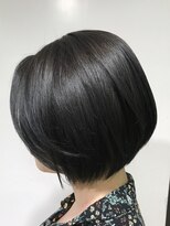 アズール 草加(azule)&nbsp;ショートヘア　水素カラー　アッシュグレー