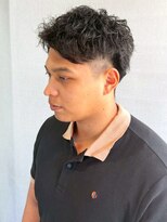 ノッポサン(Noppo3) ナチュラルパーマ 刈り上げツーブロック メンズパーマ 黒髪