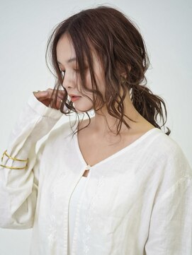 コモレビ(komorebi) 【山本智文】パーマヘア簡単アレンジ