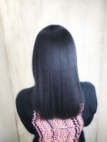 アンフィフォープルコ(AnFye for prco)&nbsp;【AnFye for prco】強いくせ毛もまとまる艶髪ストレートヘア