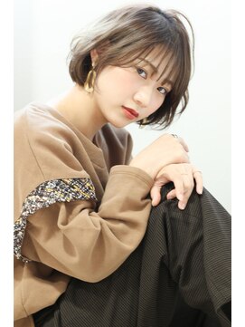 クラン 六甲道(Chlan) 大人かわいいゆるふわボブ×カーキベージュ