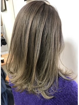 テオト(teoto.) ミルクティーベージュグラデーション