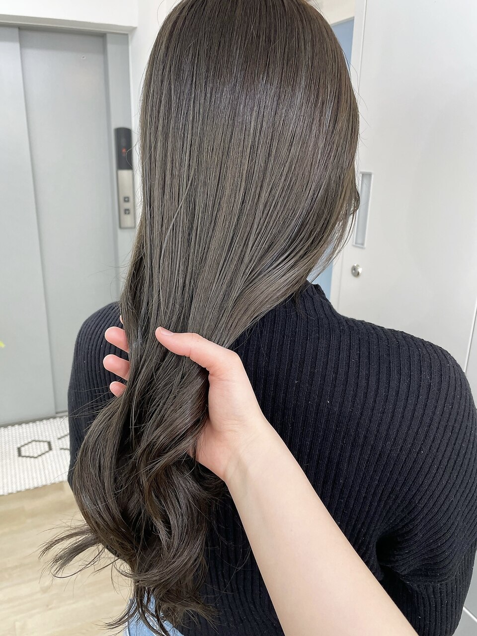 オリーブグレージュ ブリーチなしダブルカラー イルミナカラー