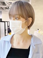 アイティーバイアルバム 下北沢店(IT by ALBUM)&nbsp;丸みショート_斜めバンググレージュカラー_ba410192