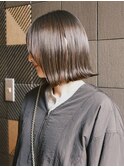 【Look at】20代30代40代透明感カーキベージュ切りっぱなしボブ