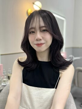 シーテメゾン(Ciete Maison) 【yuuka 】ミディアムレングスのくびれスタイル