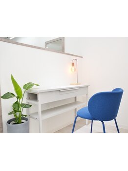 マンツーマン施術で丁寧な接客と居心地の良さが魅力◎少人数の落ち着いた空間の中でこだわりのヘアケアを♪