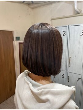 ヒラソル(girasol) 前下がりボブ×イルミナサファリ