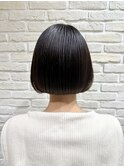 ミニボブ＆暗髪ヘア