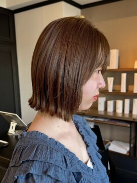 ビセオ 八事店(VISEO) オリーブブラウン×切りっぱなしボブ