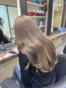 ケンジ 横須賀中央(KENJE) ミルクティーベージュ♪♪