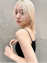 【ケアブリーチ】ダメージにこだわりが詰まったケアカラー
