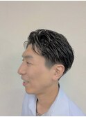 清潔感抜群のビジネスツーブロックヘアスタイル