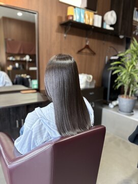 アオイ(Aoi) 髪質改善で叶ううるツヤロングヘア