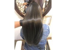 クゥ オブザヘアー フィッシュタウン(Q-OO. OF THE HAIR FishTown)