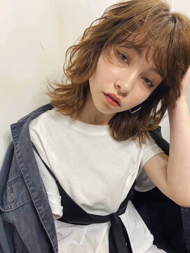 ラマナ(Lamana) ルーズな外国人風ウルフスタイル