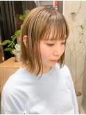 切りっぱなしボブ、外はねボブ、グラデーションカラー