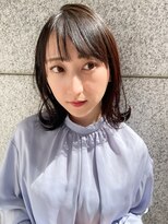 ソワリー 栄(THOiRY)&nbsp;THOiRY【女性らしい柔らかヘア】肩上でつくる外ハネミディ