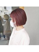 ピンクのミニボブ