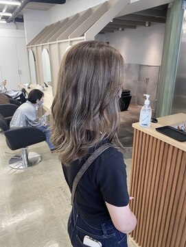 エイトオロク 那覇小禄店(EIGHT oroku) 【EIGHT 小禄店】 ミルクティベージュ