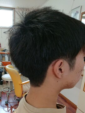 カットブース ティントン(t!mg tomg) カット