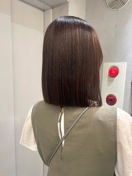 ロビン アンド ダルク(robin&darc) ぷつっとストレートボブ×縮毛矯正【髪質改善】