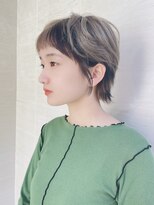 オーロ(ORO)&nbsp;ベース型さんにおすすめショート前髪デザインカラー