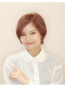 アンベリールフルー(EMBELLIR fleur) シンプル大人ショート　３０代４０代５０代　表参道青山