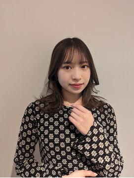 ヘアーアンドメイク エクリ 不動前店(Hair&Make equri) 外ハネミディアム