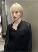 blond bob
