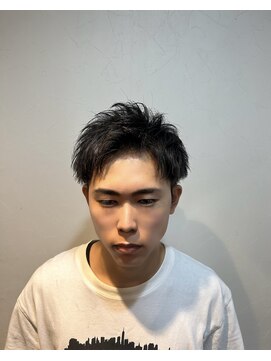 アイリス ヘアデザイン(IRIS HAIR DESIGN) 刈り上げアップバング