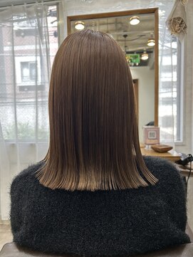 ジュノ(Jeuno) ベージュカラー