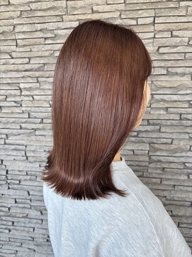 ハイバレーヘアーメゾン(HIGH VALLEY HAIRMAISON) 外ハネぱっつんミディアムボブナチュラルカラー岡山南中央町