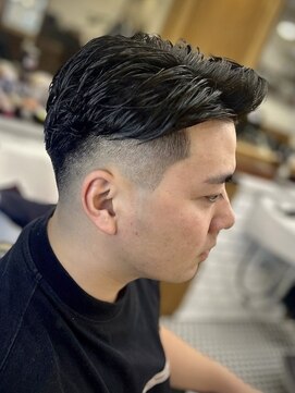 ザナンバースリー 八王子(THE NUMBER THREE) フェード/スキンフェード/メンズカット/メンズパーマ【八王子】