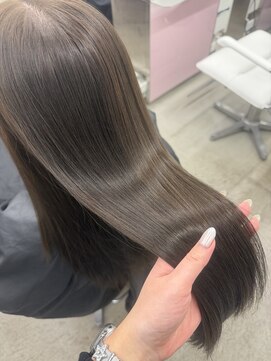 エヌアイ オモテサンドウ(ni omotesando) オリーブグレージュ★ 透明感カラー ケアカラー