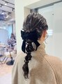 シロフ シンジュク(shirof shinjuku)&nbsp;冬のヘアセットはベロアリボンがとっても可愛いです♪
