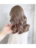 黒髪クラゲヘアーオリーブグレー小顔ココアベージュ