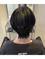 イズン(Idunn) ニュアンスセンターパートウルフ