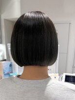 ログ(log)&nbsp;ニュアンスパーマ　髪質改善カラー　顔まわり　レイヤー　艶髪