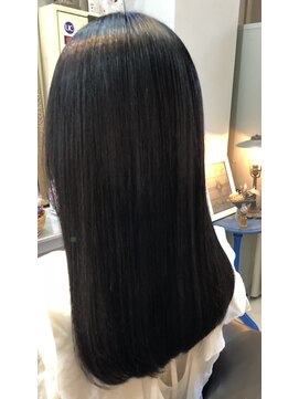 フィル(Fil HAIR and SPA) ミネコラ高濃度水素トリートメント